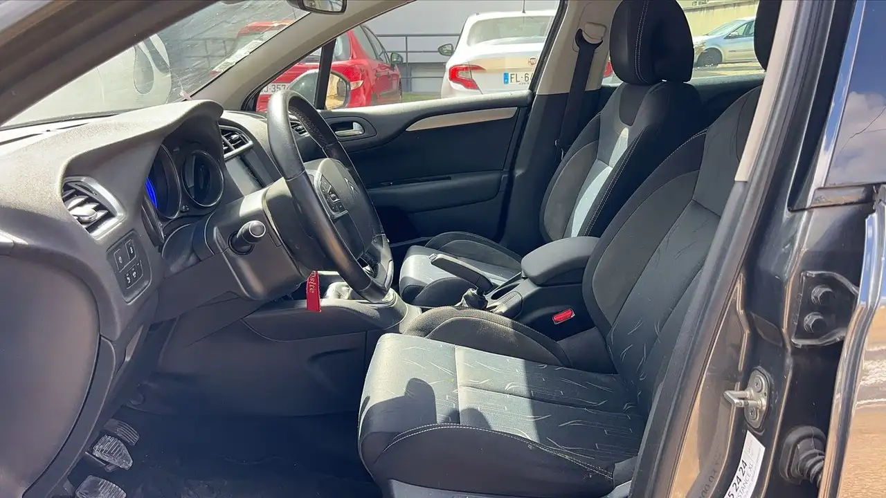 Citroen C4 Berline — photo 27