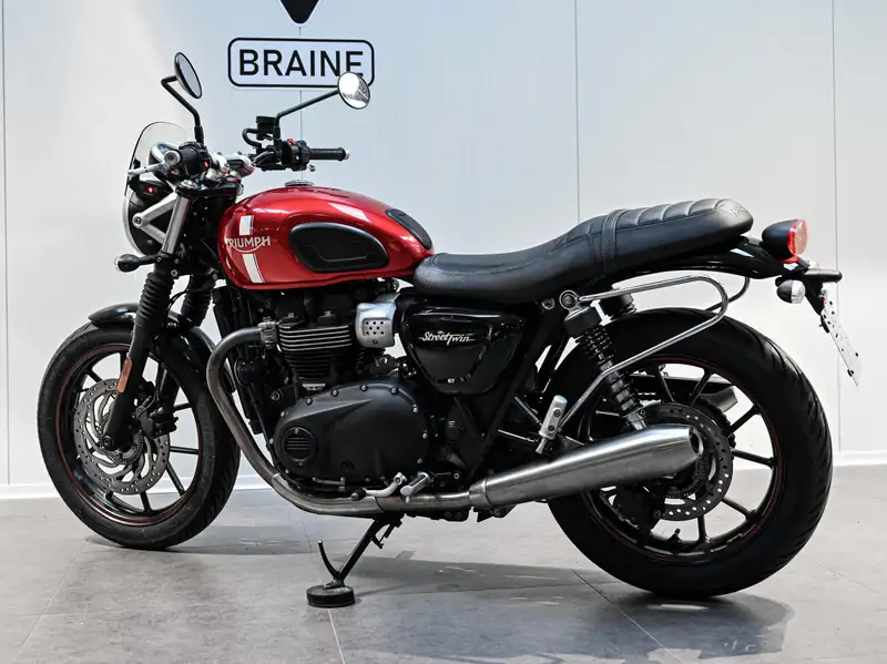 Triumph Street Twin - foto 3