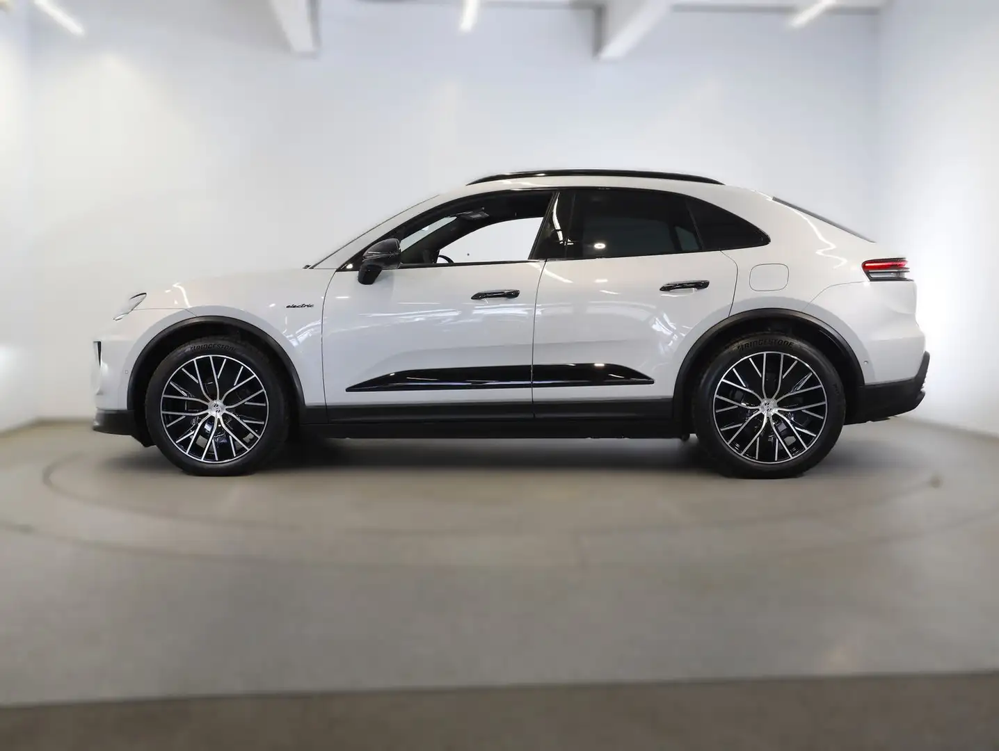 Porsche Macan 4 Grau - 2