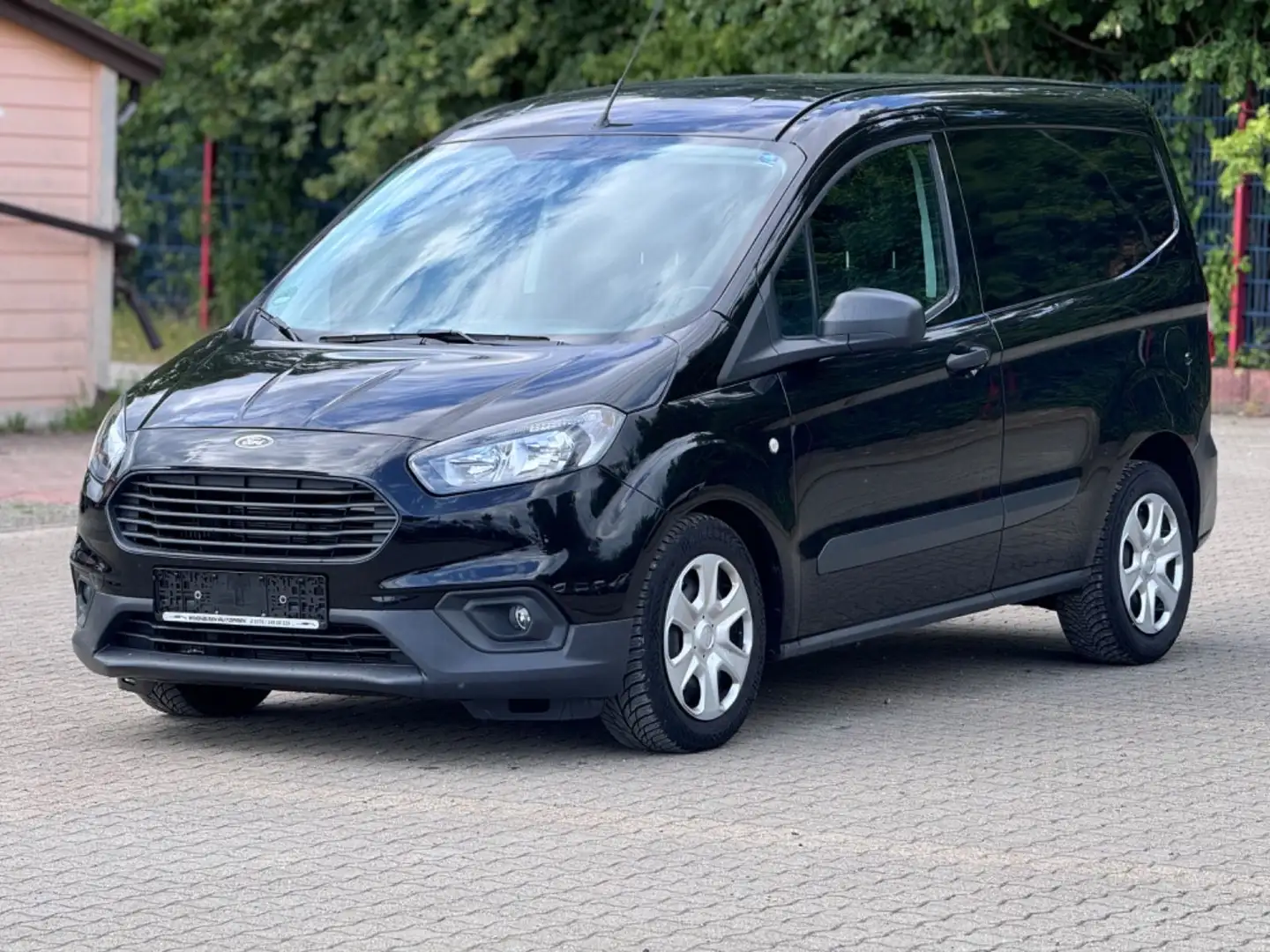 Ford Transit Courier 1 HAND * 85 TKM * KLIMA * MWST Schwarz - 1