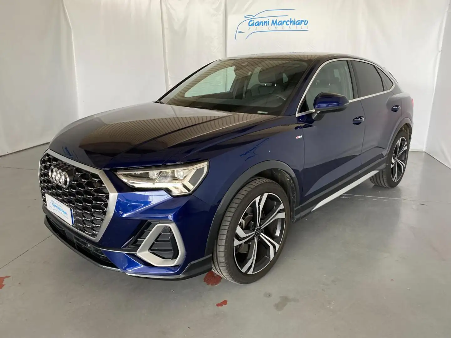Audi Q3 SPORTBACK SPB 45 TFSI quattro S line edition Blu/Azzurro - 1