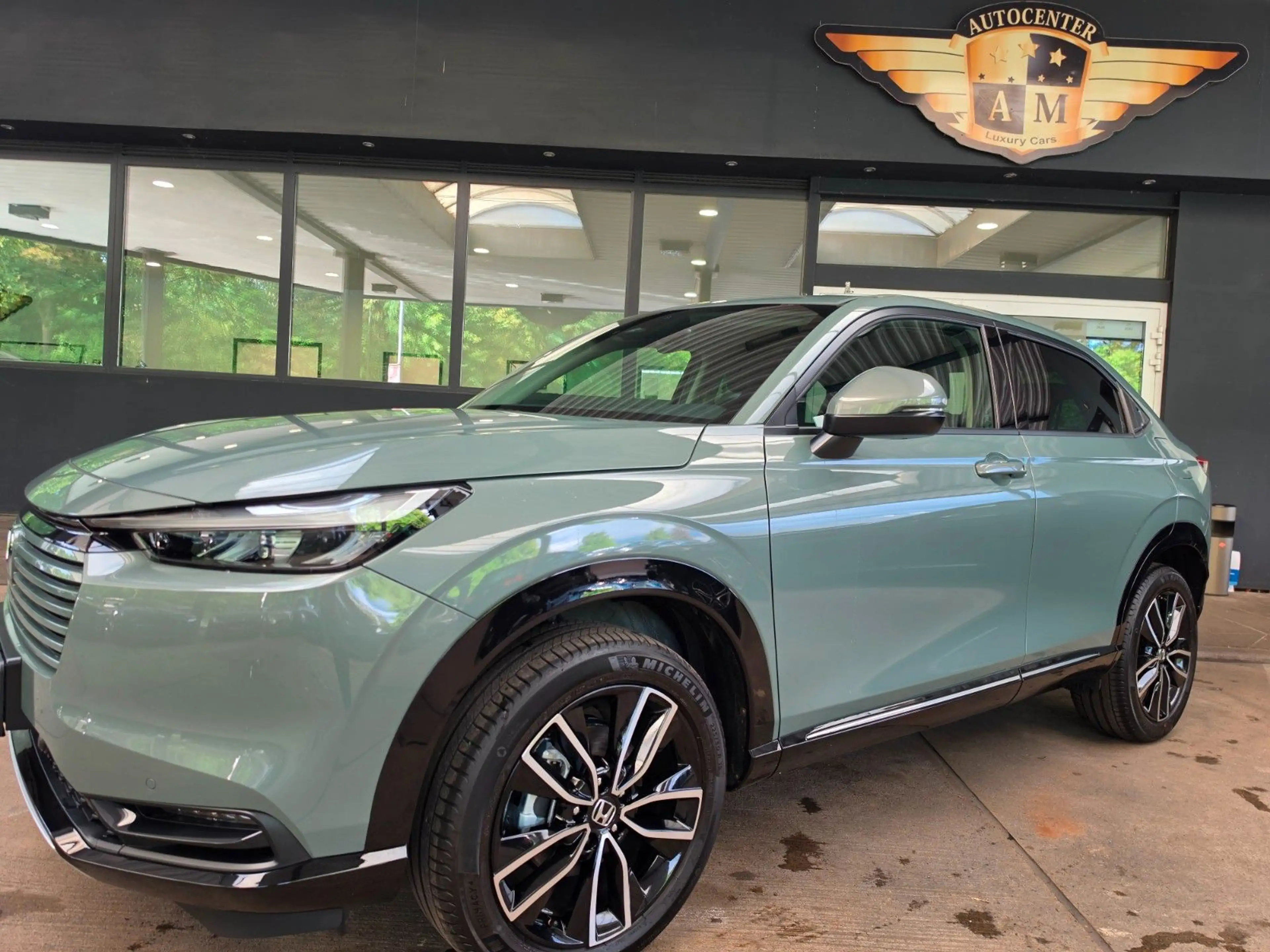 Honda HR-V Advance 1.5i-MMD HYBRID 1.H/Sage-Green/NEU — photo 2