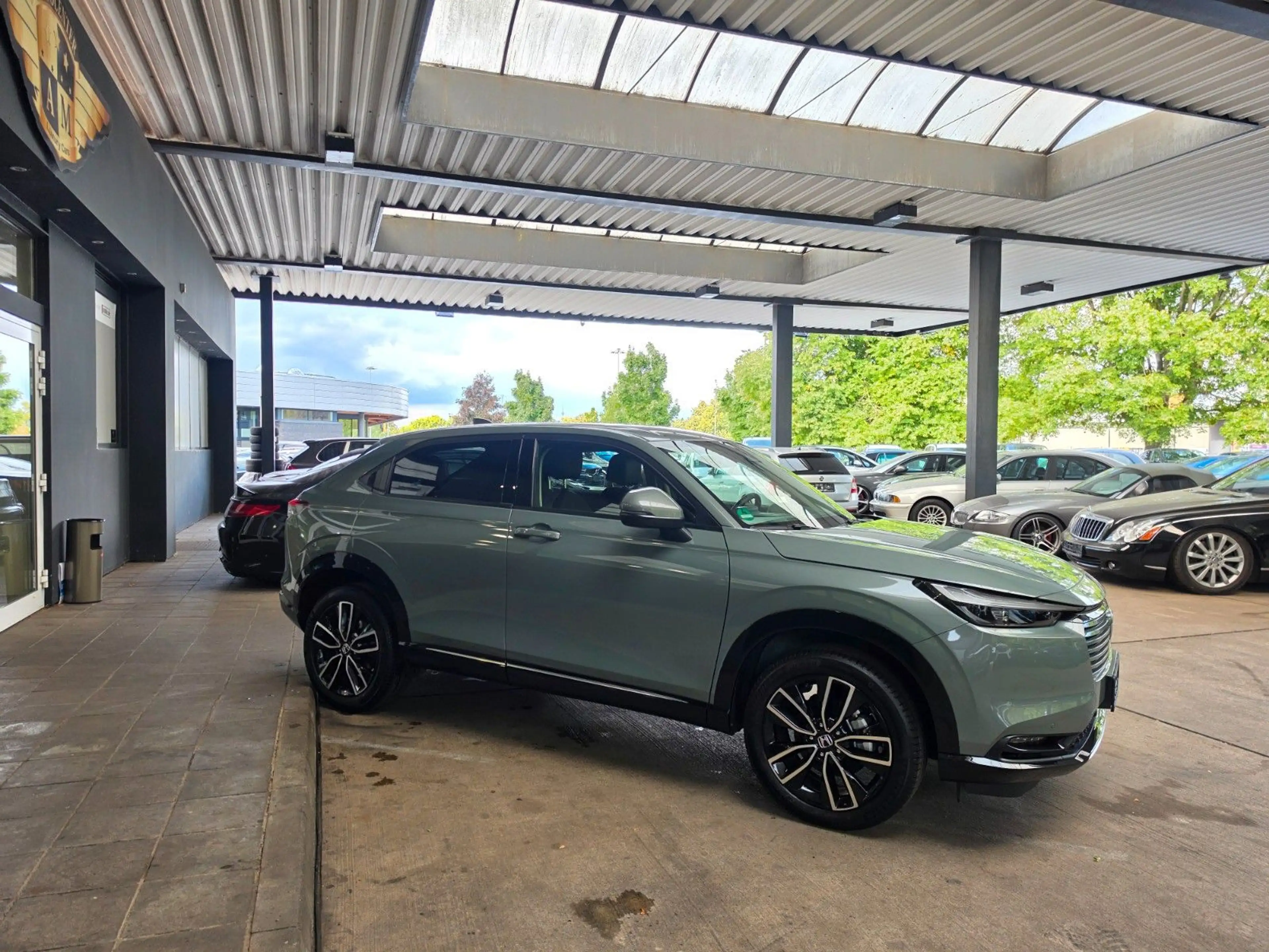 Honda HR-V Advance 1.5i-MMD HYBRID 1.H/Sage-Green/NEU — photo 10