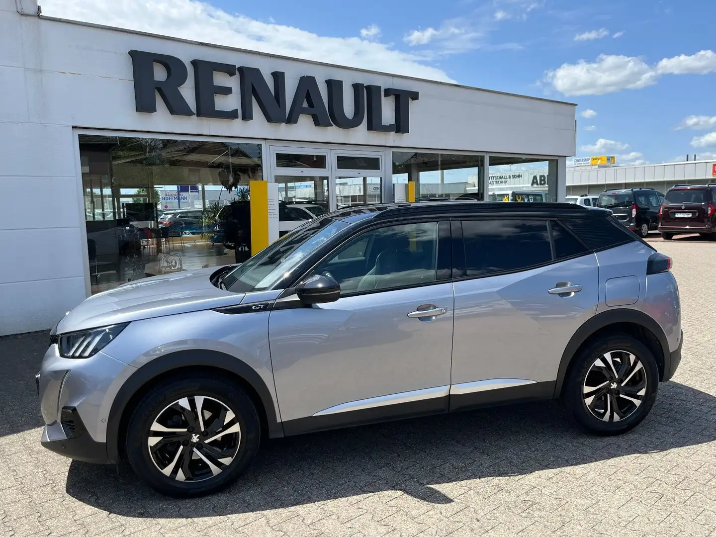 Peugeot 2008 GT-Line 1,2 PT 130 AUTOMATIK (NAVI/ACC) Gris - 2