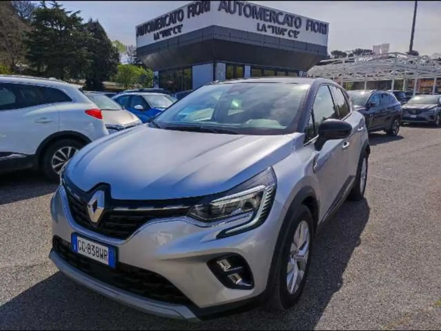 Renault Captur NUOVO INTENS Plug-In Hybrid E-TECH 160 MY2021 Grau - 1