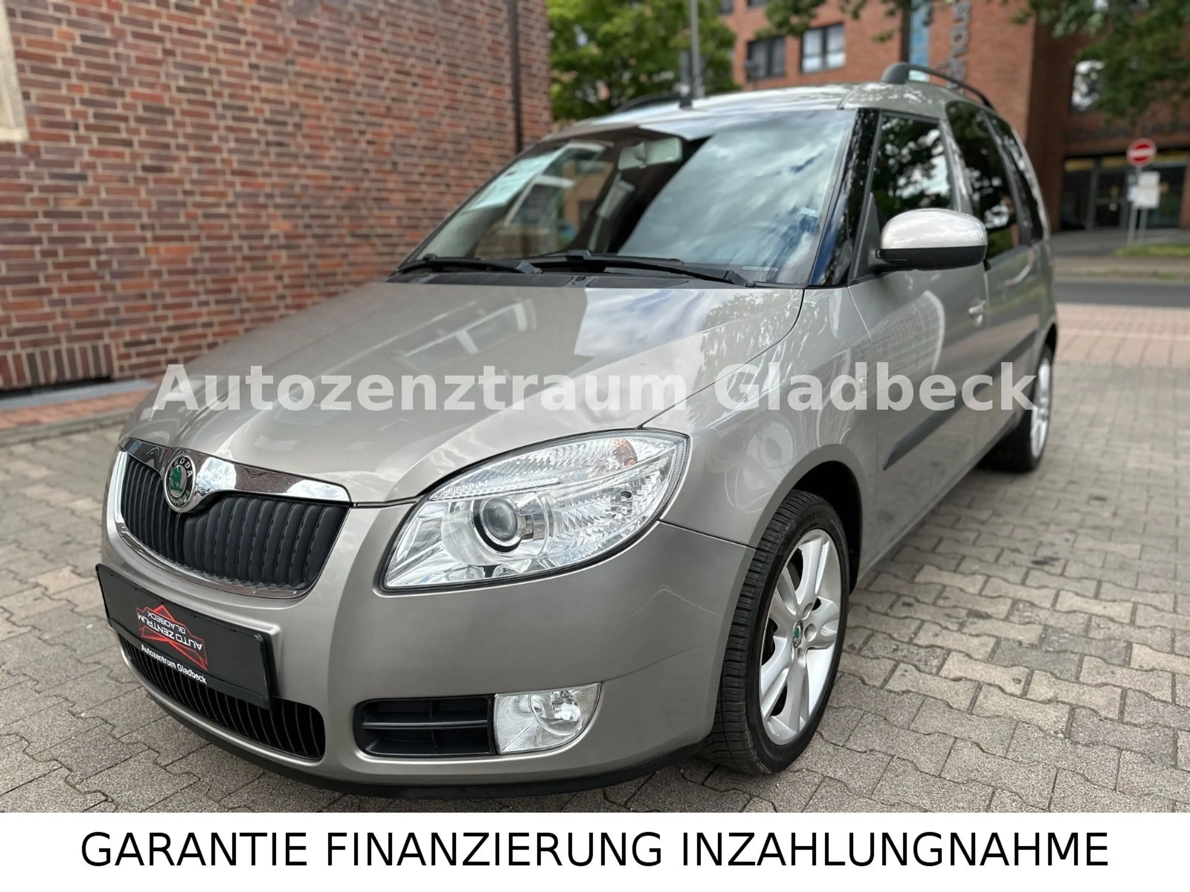 Skoda Roomster Comfort*NAVI*TÜV NEU* — photo 4