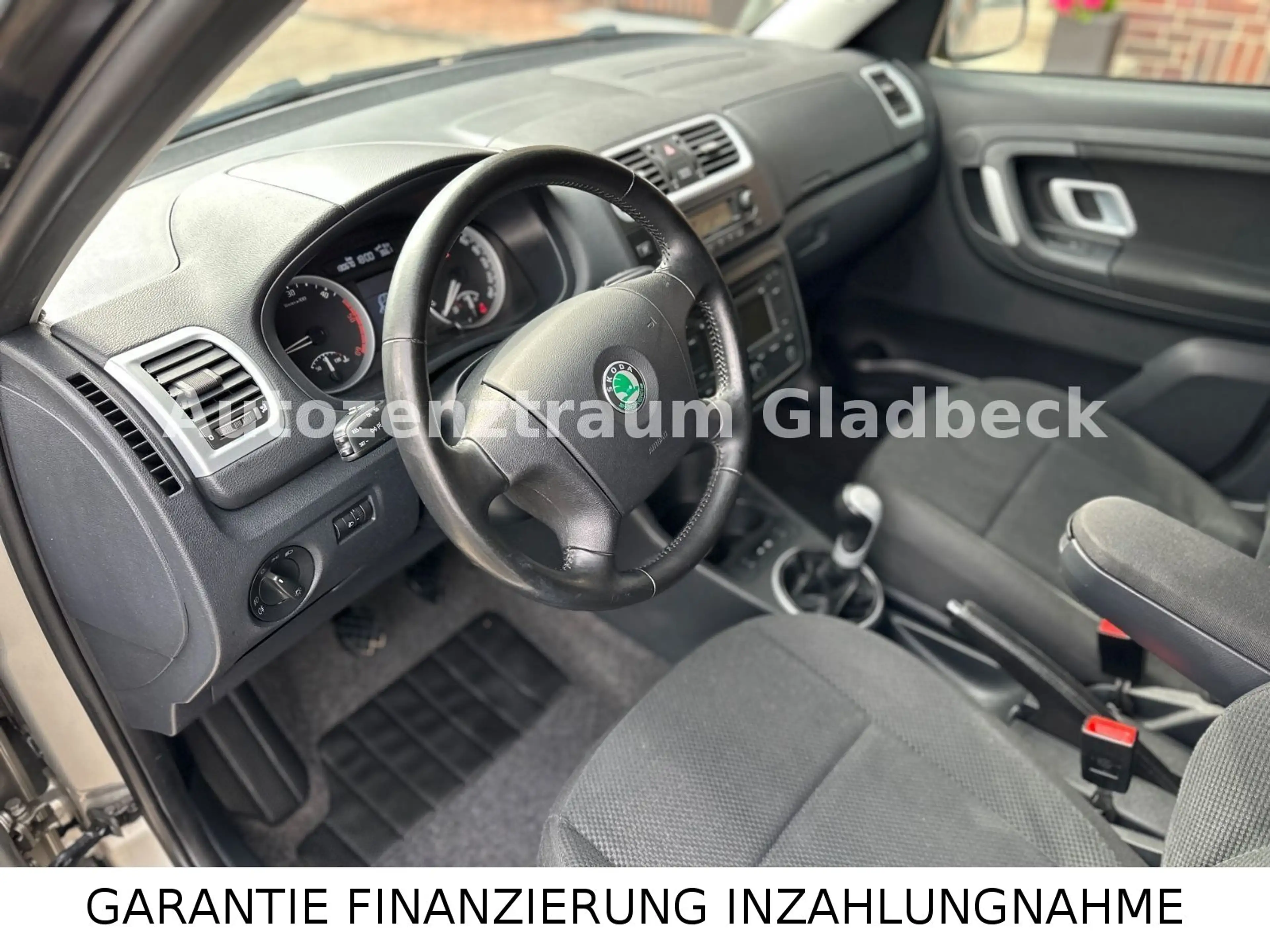 Skoda Roomster Comfort*NAVI*TÜV NEU* — photo 10