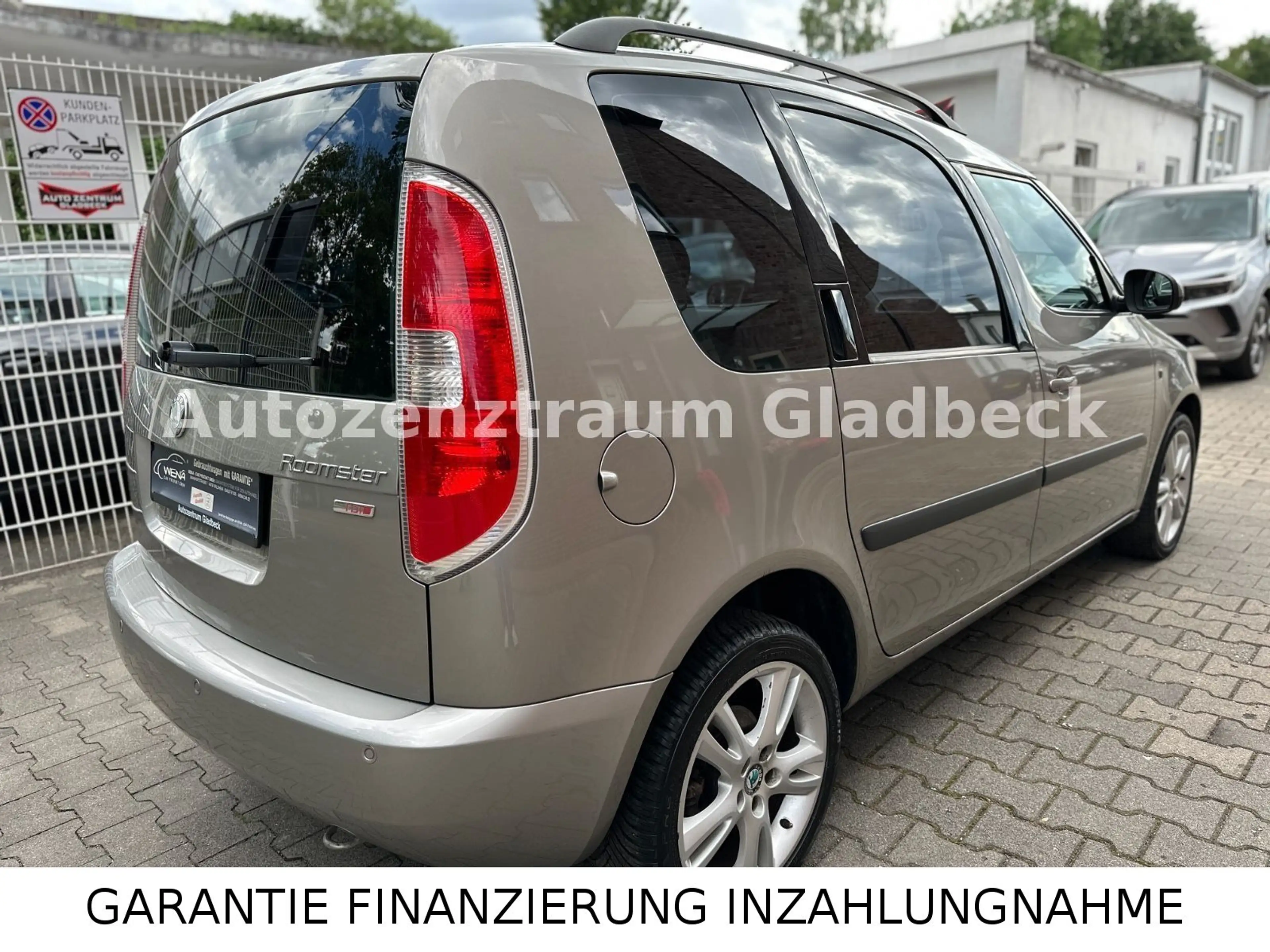 Skoda Roomster Comfort*NAVI*TÜV NEU* — photo 6