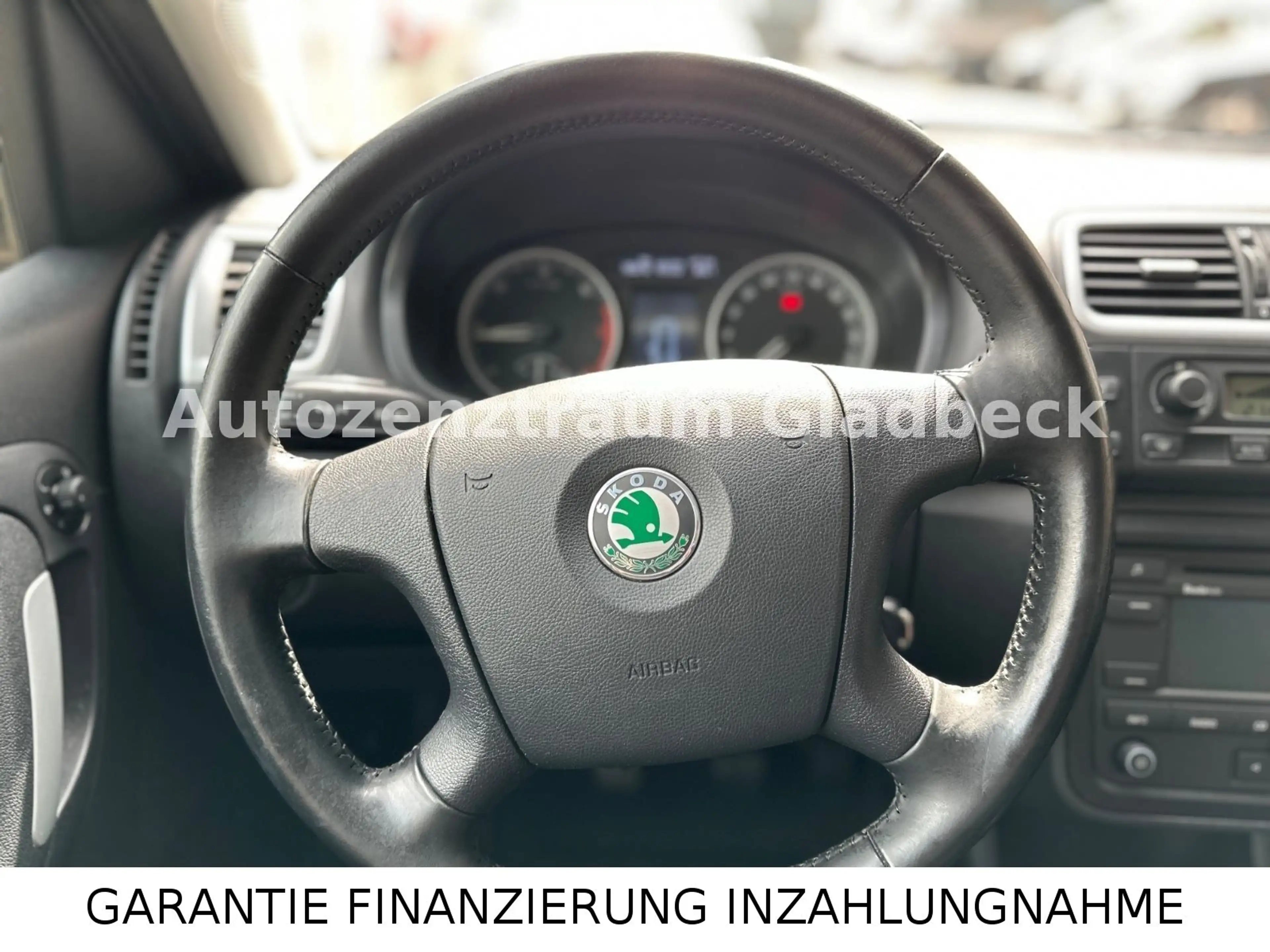 Skoda Roomster Comfort*NAVI*TÜV NEU* — photo 13