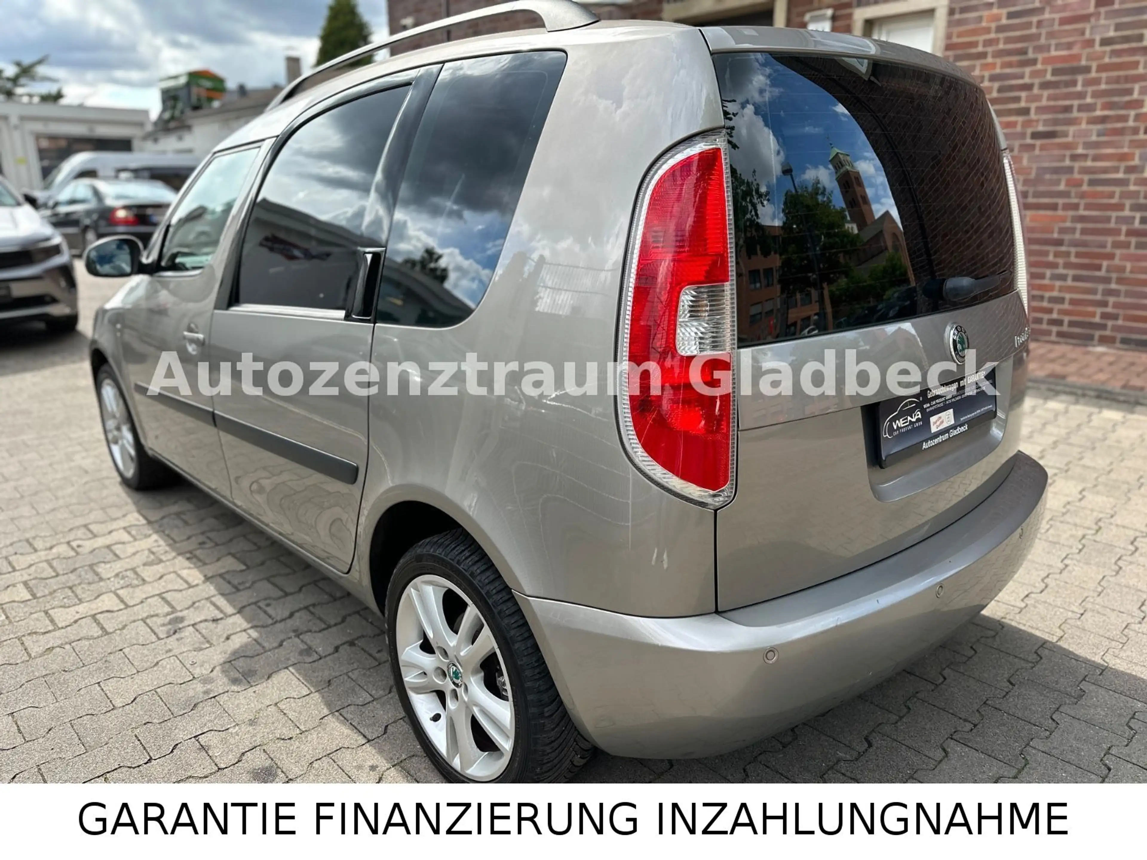 Skoda Roomster Comfort*NAVI*TÜV NEU* — photo 8