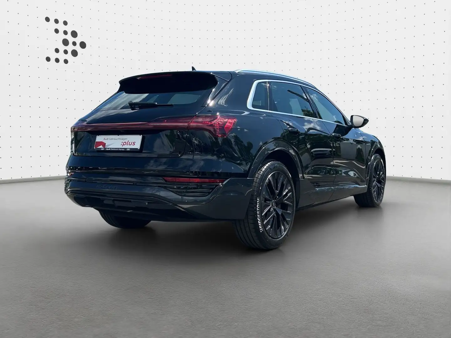 Audi Q8 e-tron 55 quattro advanced*NAVI-PLUS*HUD*MATR Negru - 2