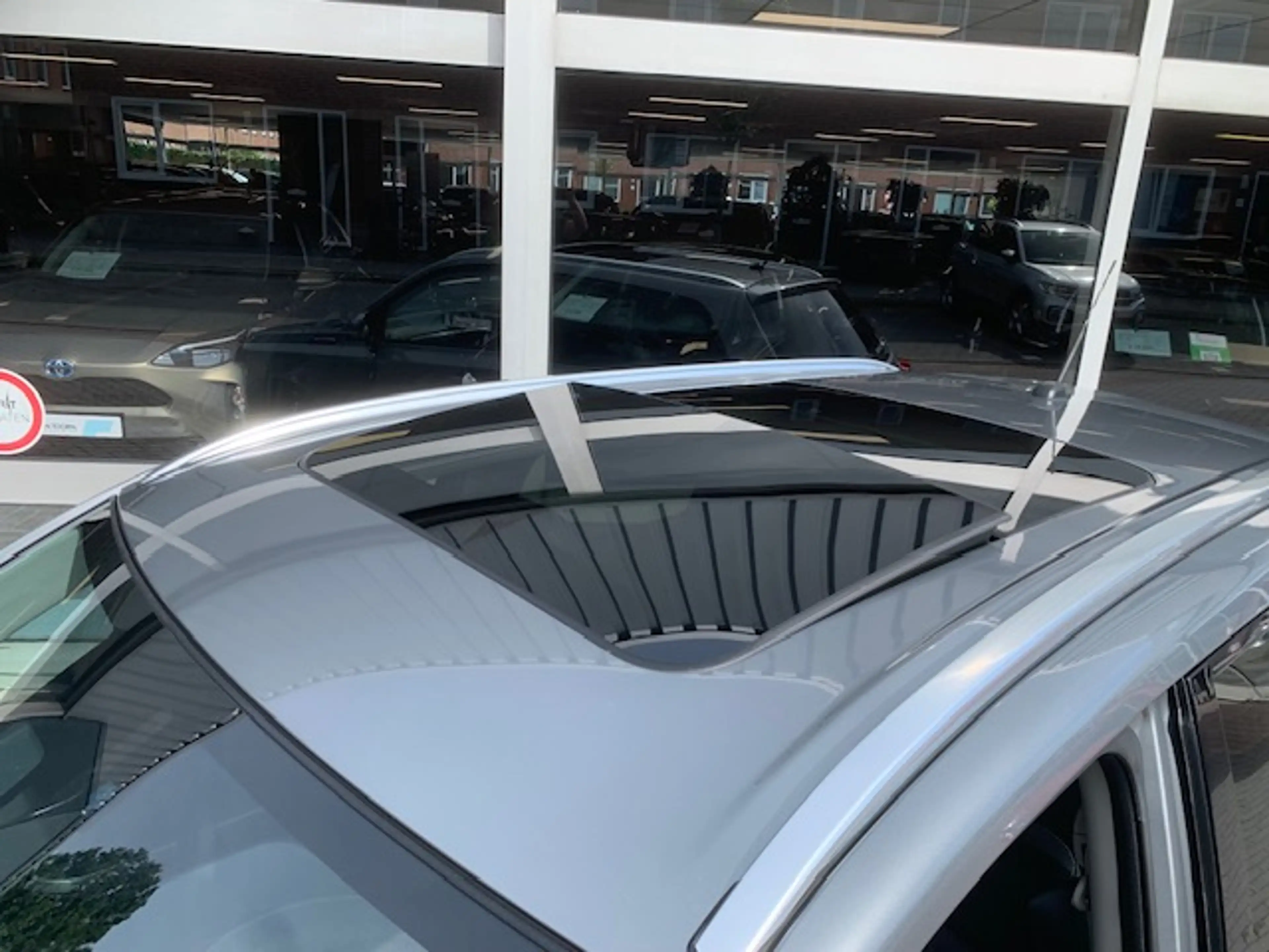 Suzuki Vitara 1.4 Boosterjet Stijl. Automaat , panoramadak, acht — photo 15