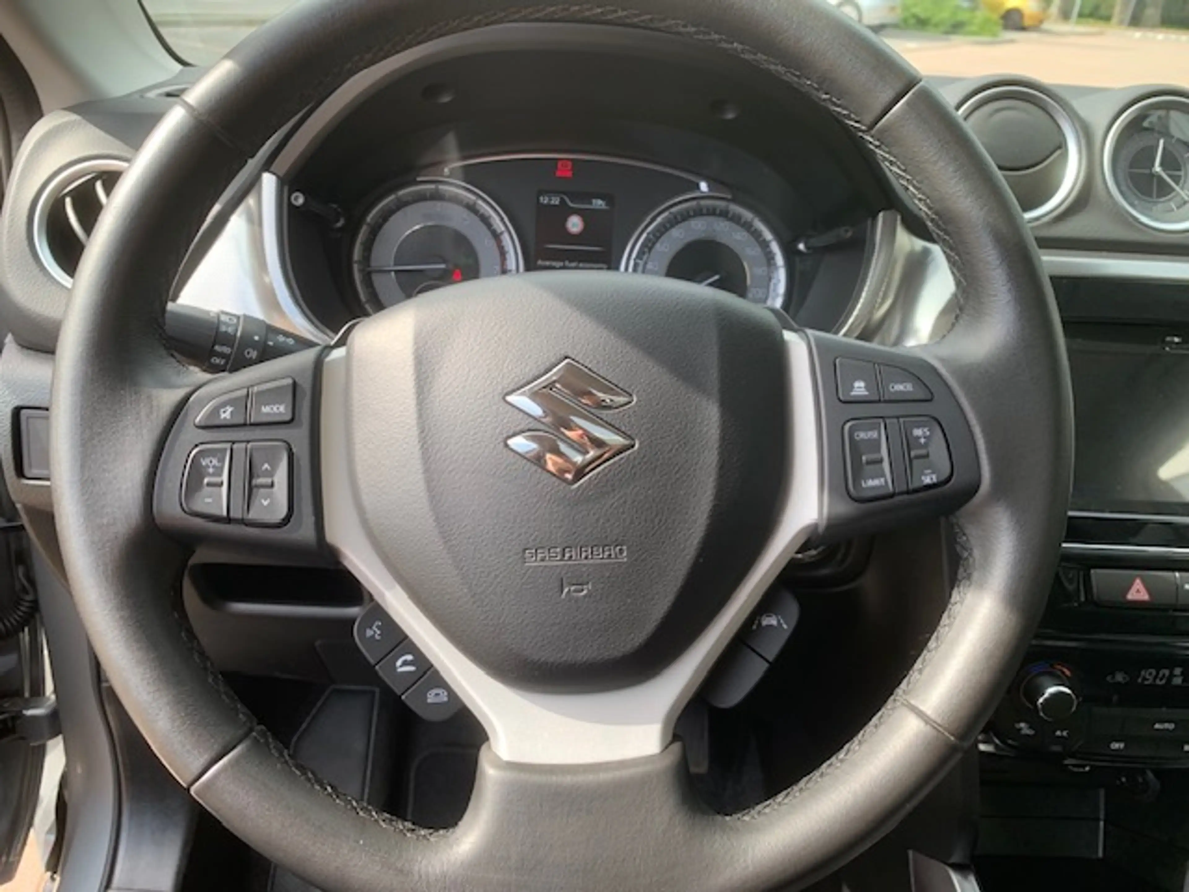 Suzuki Vitara 1.4 Boosterjet Stijl. Automaat , panoramadak, acht — photo 10