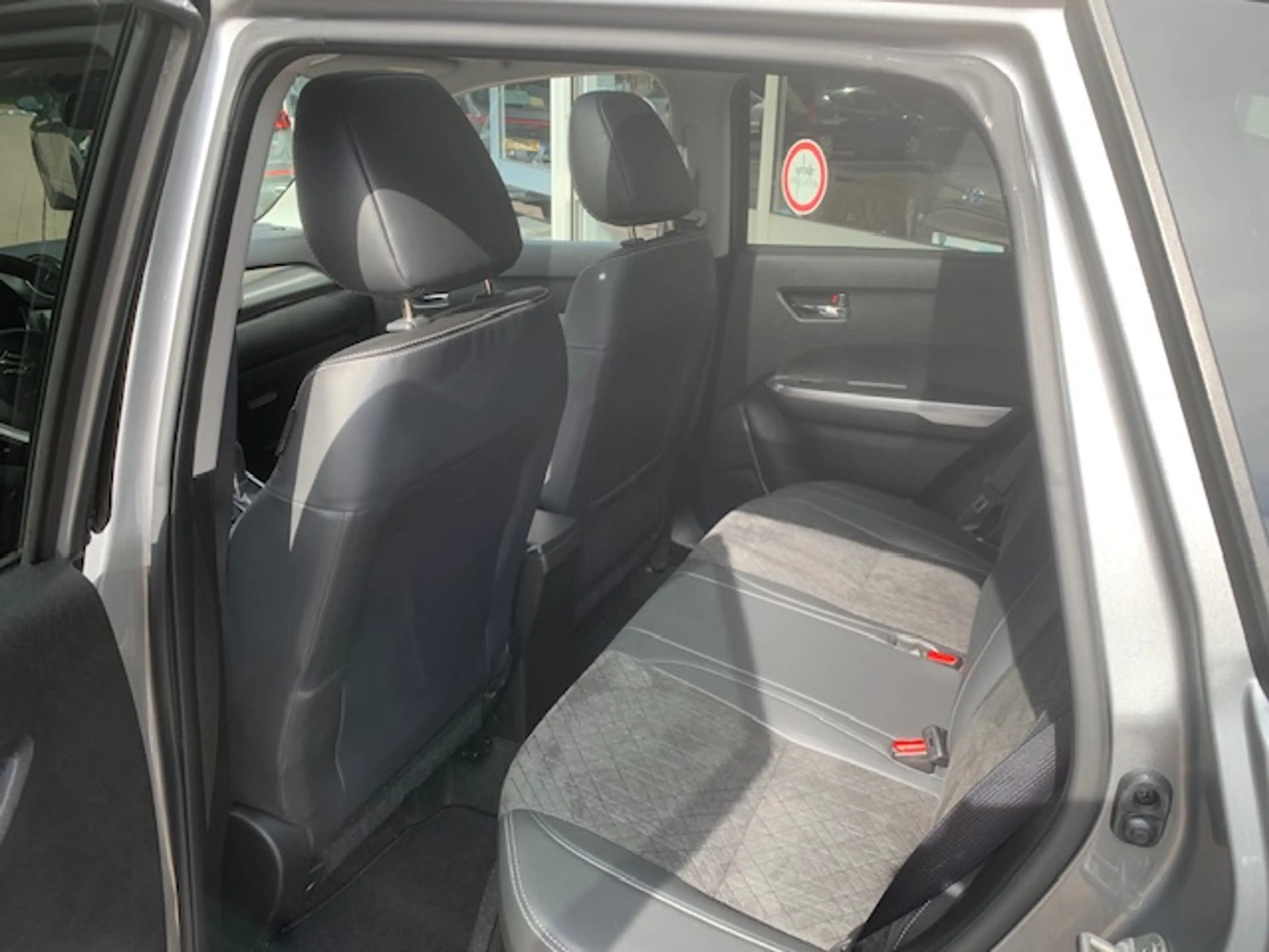 Suzuki Vitara 1.4 Boosterjet Stijl. Automaat , panoramadak, acht — photo 7