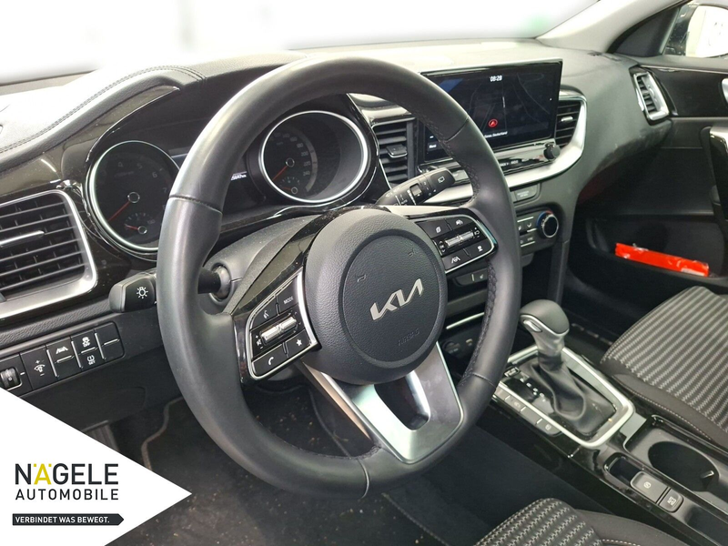 Kia Ceed / cee'd Ceed 1.5 T-GDI DCT Vision|ACC+NAVI+SHZ+KAMERA BC — photo 8