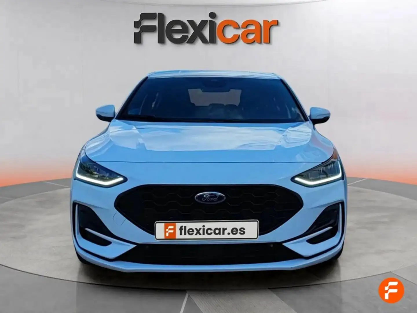 Ford Focus 1.0 Ecob. MHEV 92kW ST-Line Design SIP Blanc - 2