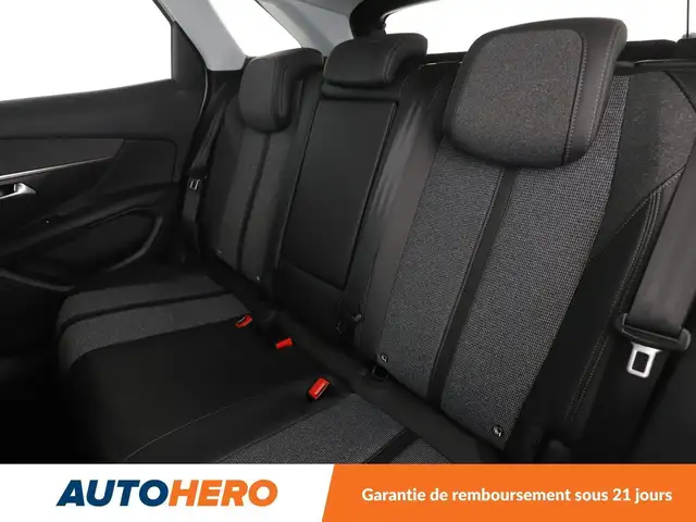 Peugeot 3008 view 14