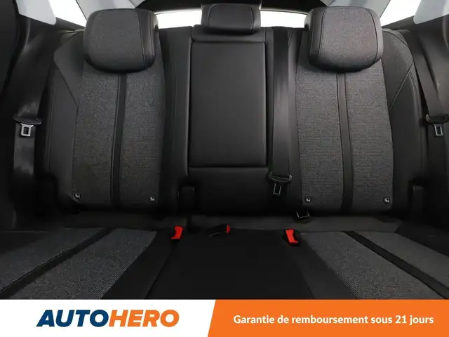 Peugeot 3008 view 15