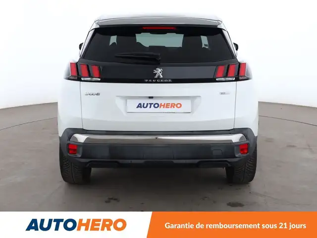 Peugeot 3008 view 5