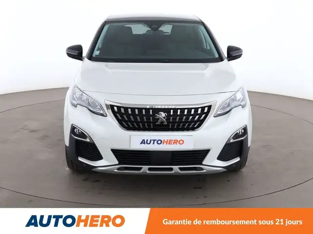 Peugeot 3008 view 9