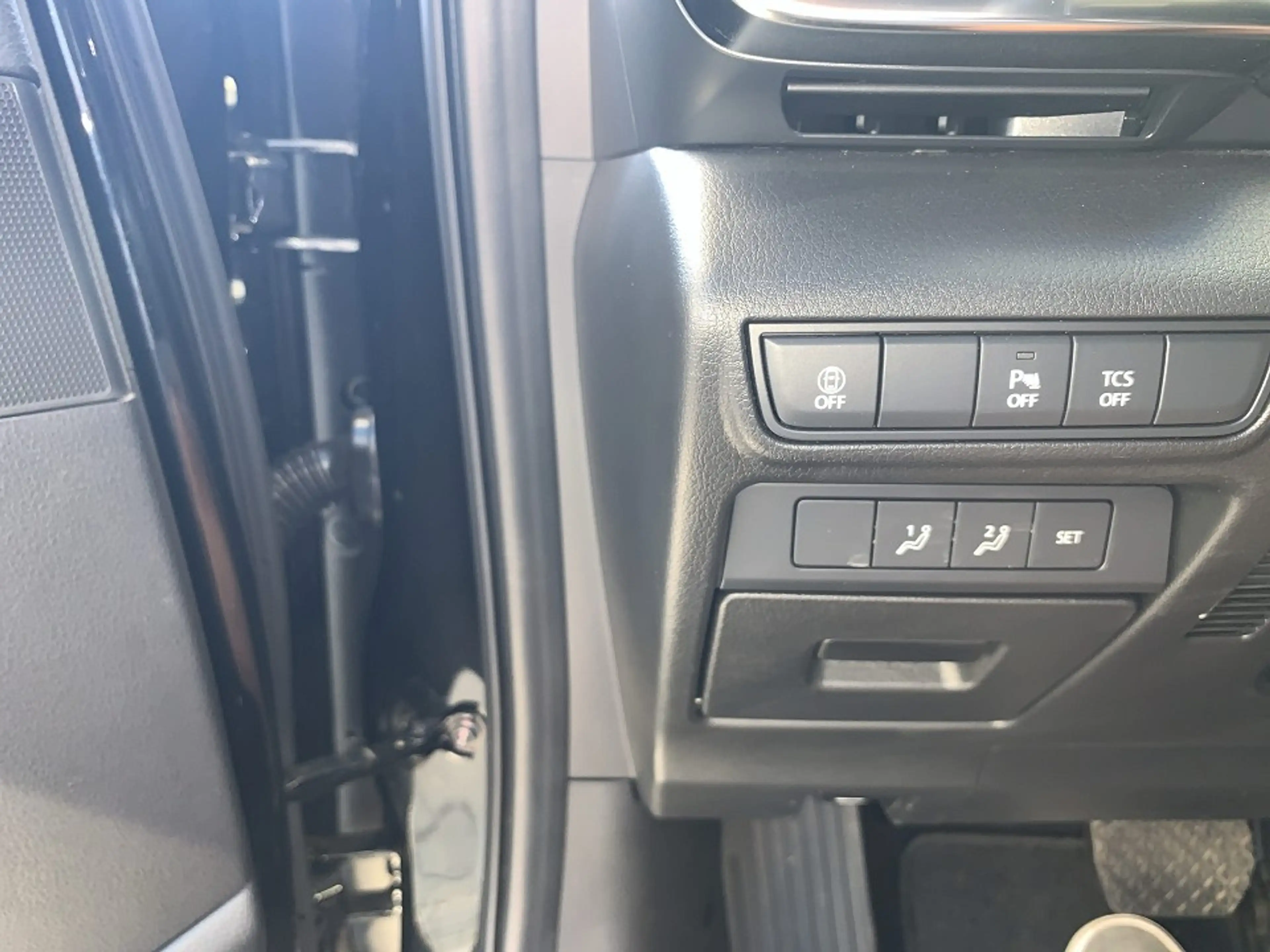 Mazda MX-30 L e-SKYACTIV EV ADVANTAGE Mazda MX-30 L e-SKYACTIV — photo 7