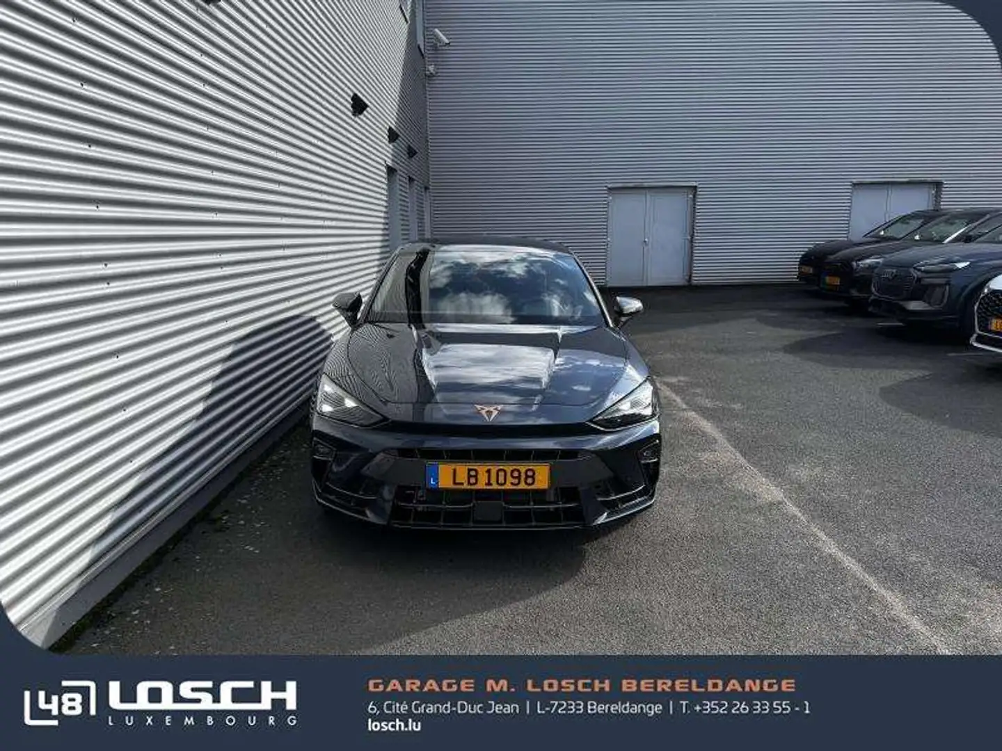 CUPRA Leon Hatchback Gris - 1
