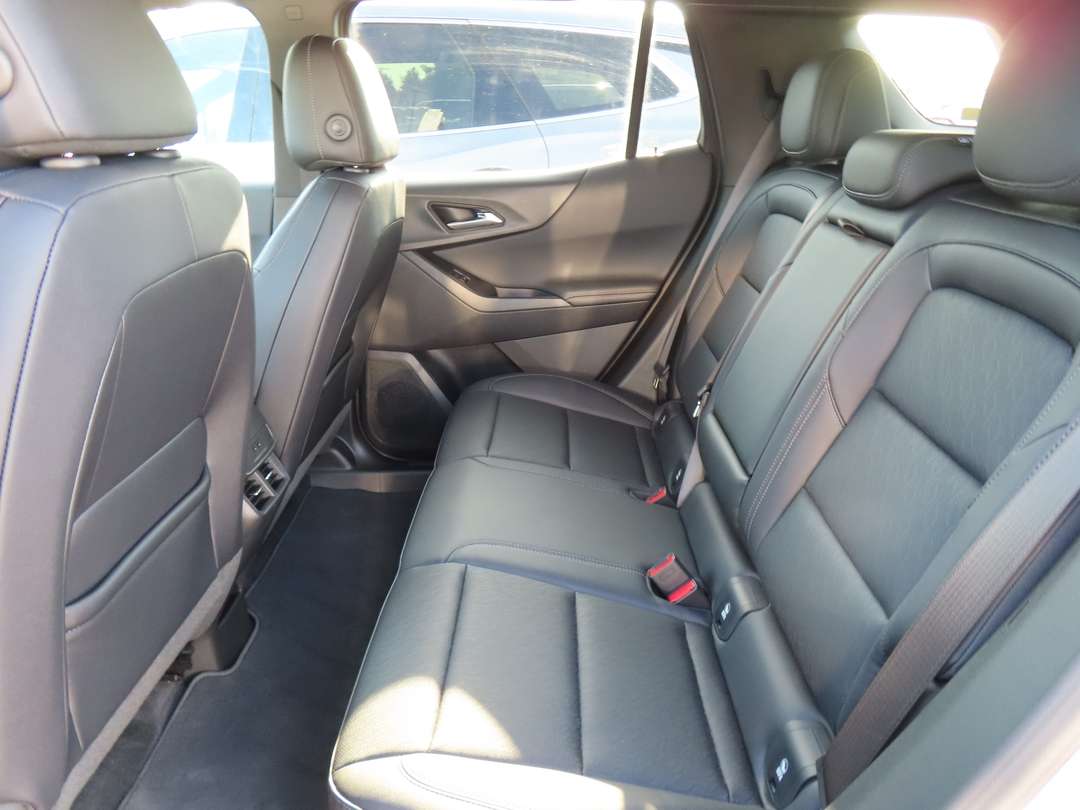 2026 Chevrolet Equinox AWD LT  1.5L TURBO DOHC 4-CYLINDER, SIDI, VVT — снимка 1