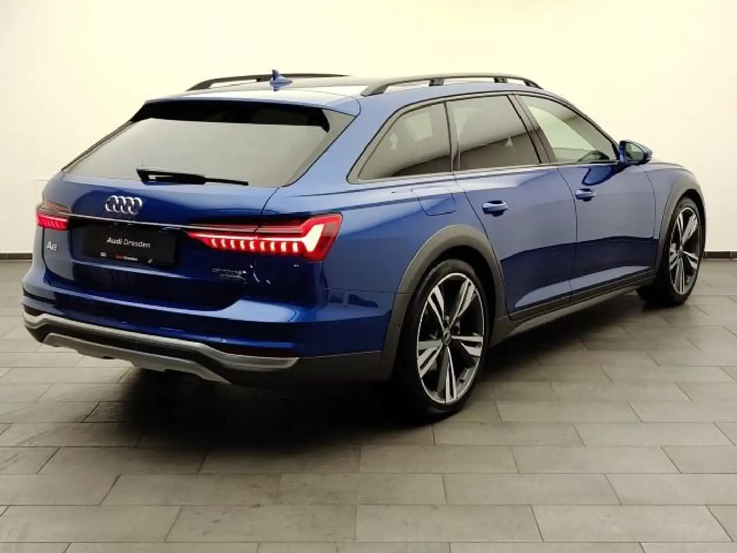 Audi A6 allroad 45 TDI S tronic UPE 91.330,- Azul - 2