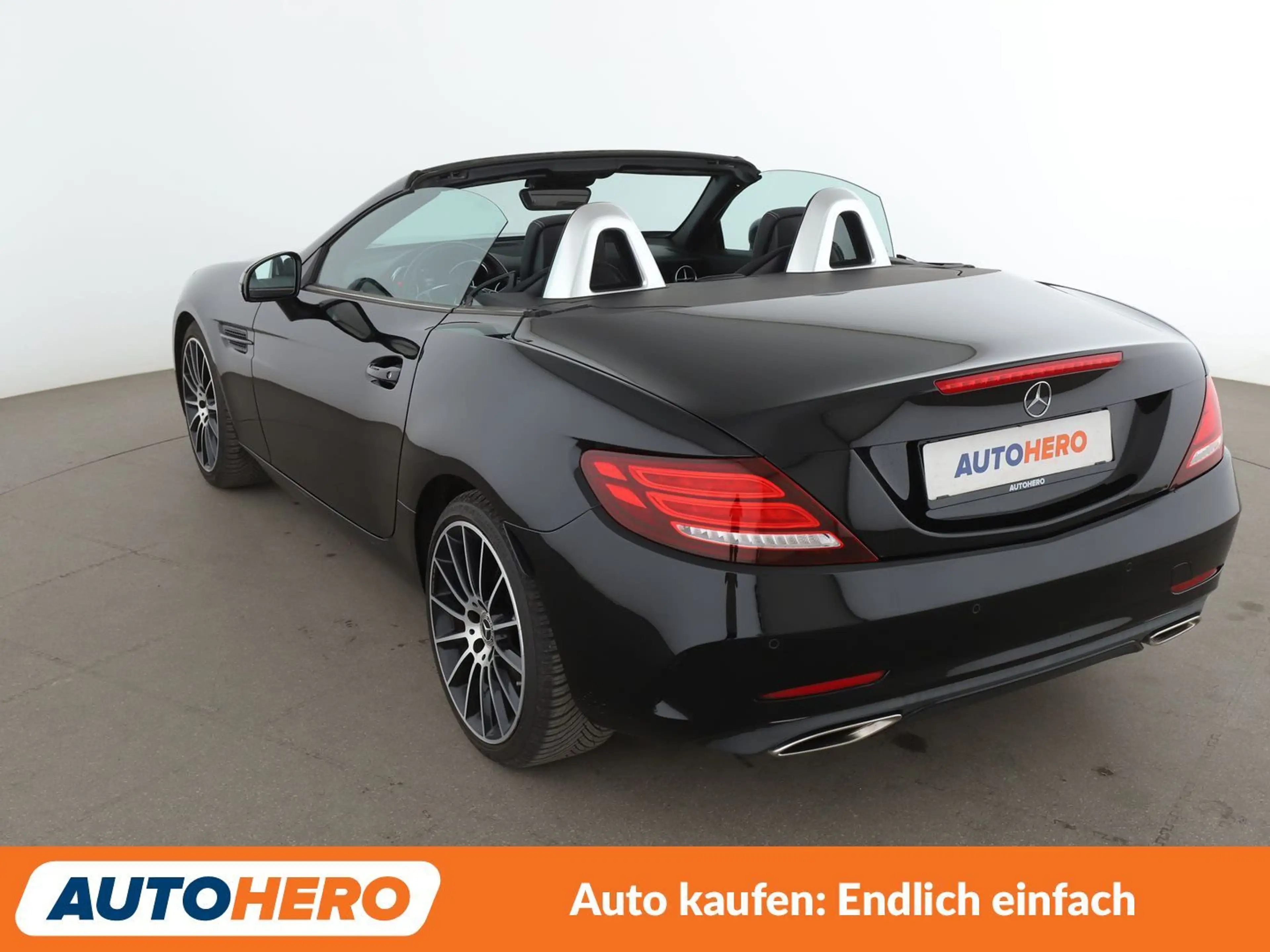 Mercedes-Benz SLC 180 SLC 180 AMG Line Aut.*NAV*LED*TEMPO*PDC*SHZ*BT* — photo 27