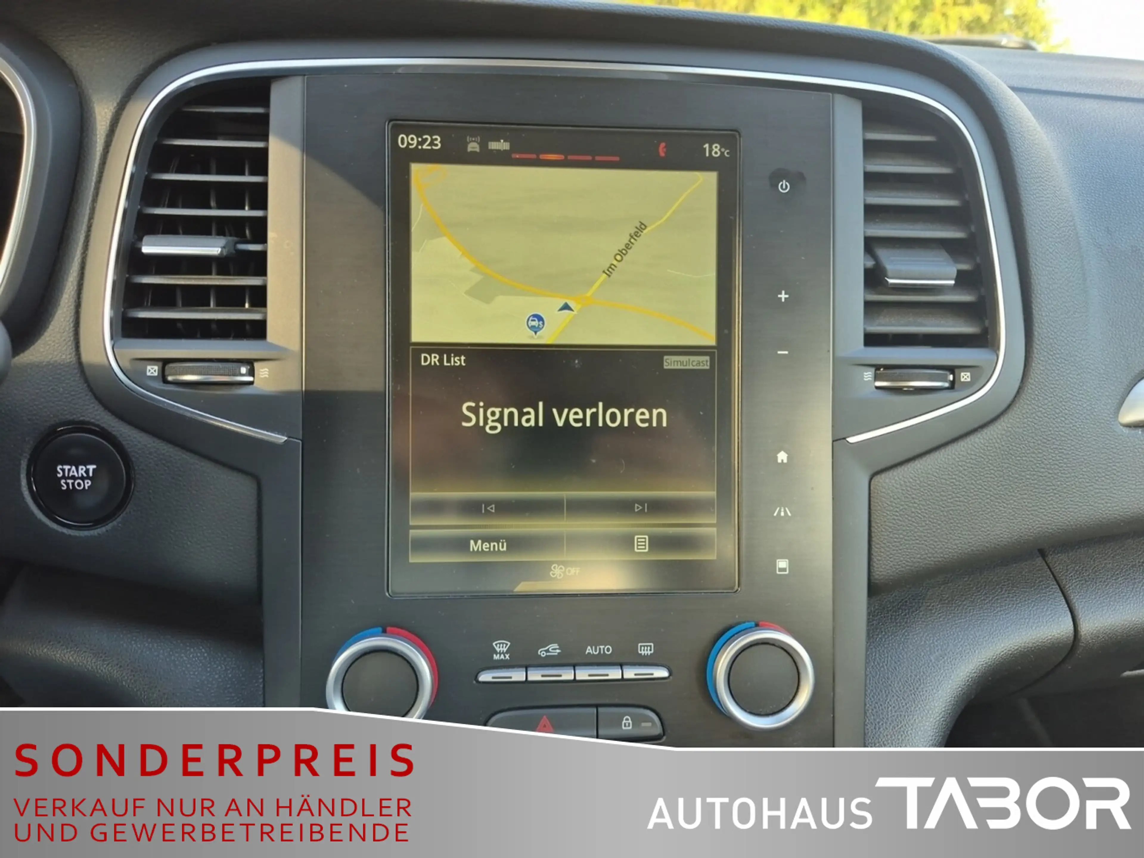 Renault Megane IV Grdt 1.2 TCe 130 Intens Navi LM PDC BT — photo 9