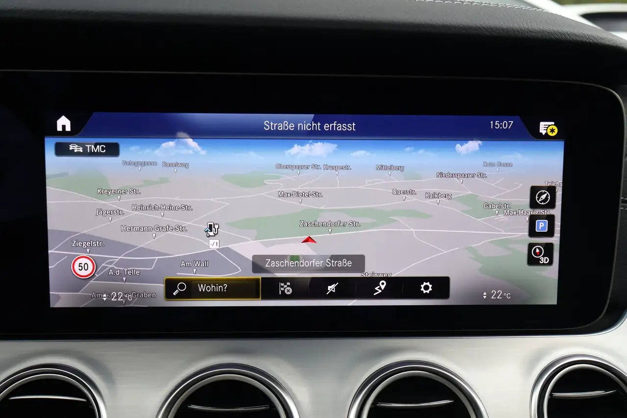 Mercedes-Benz E-Class E300 e T-Modell AMG Line LED Navi Totwinkel AHK, миниатюра 14