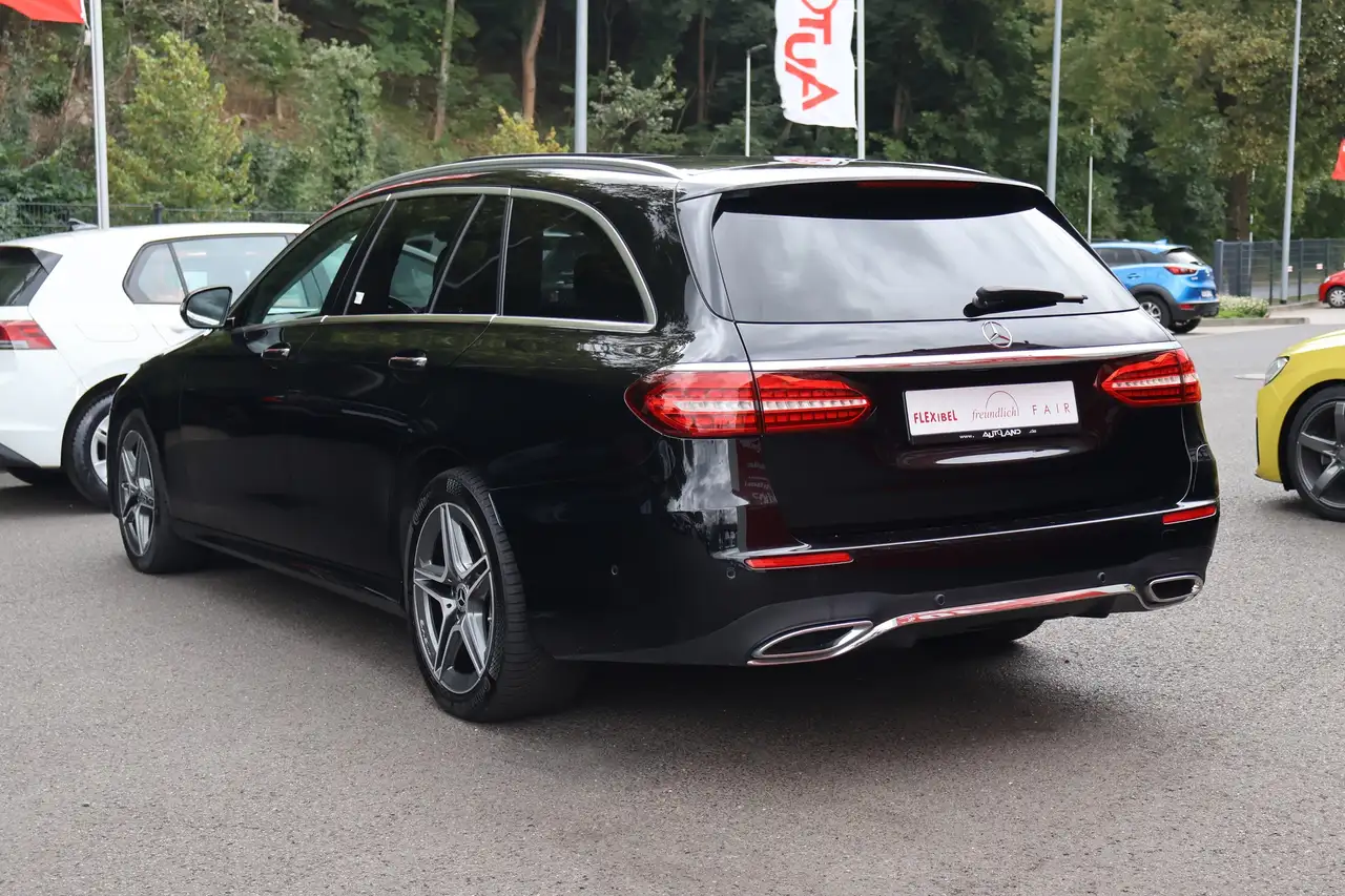 Mercedes-Benz E-Class E300 e T-Modell AMG Line LED Navi Totwinkel AHK, миниатюра 3