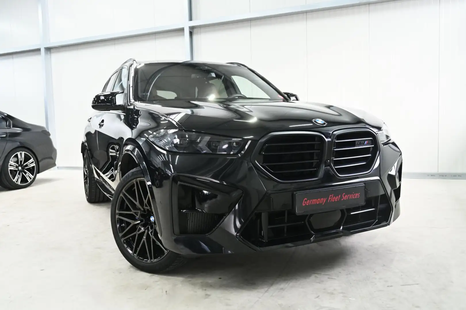 BMW X5 M X5 M Competition M-DRIVER-P*MASSAGE*PANO-SKY*B&W Schwarz - 1