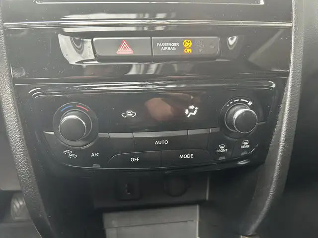Suzuki Vitara view 12