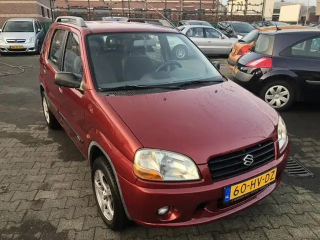 2001 Suzuki Ignis in Red for sale