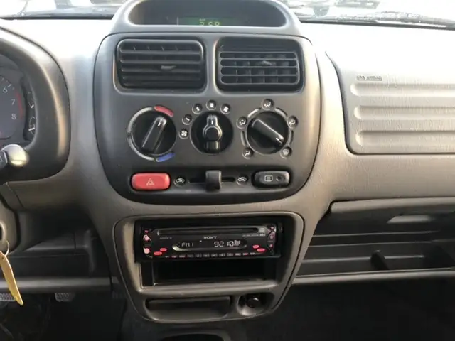 Suzuki Ignis view 8