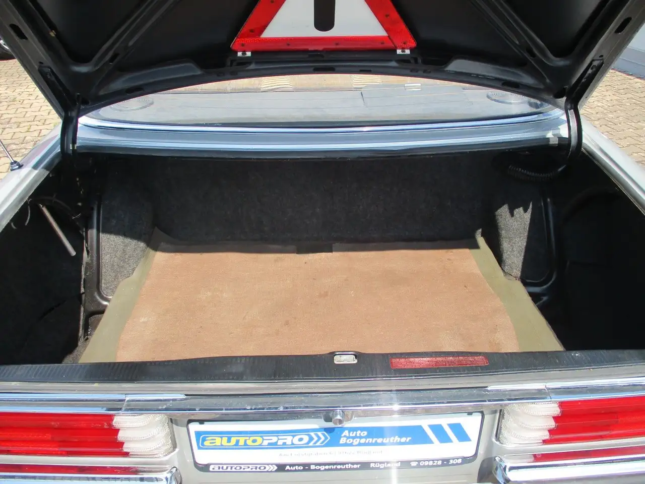 Mercedes-Benz 280 SE W116 +Barock+Becker+H-Kennzeichen, foto 5