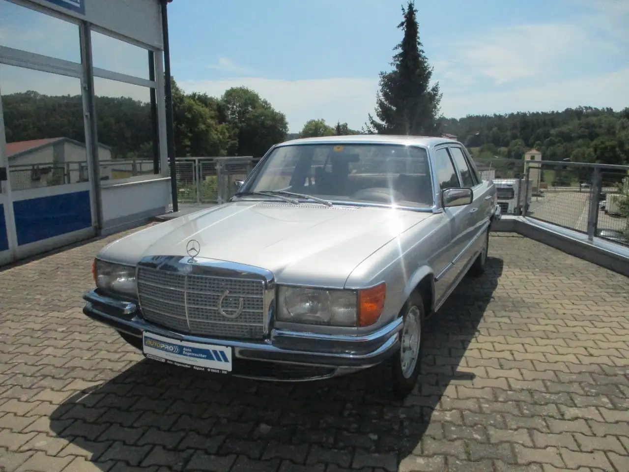 Mercedes-Benz 280 SE W116 +Barock+Becker+H-Kennzeichen, foto 1