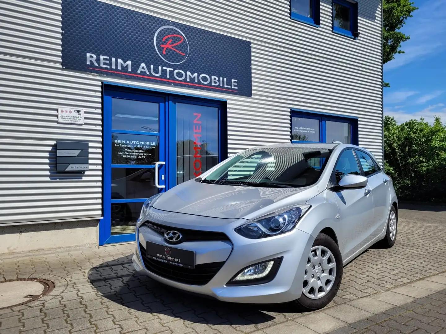 Hyundai i30 1.4 "Classic" *KLIMA*PDC*RADIO*BLUETOOTH* Срібний - 1