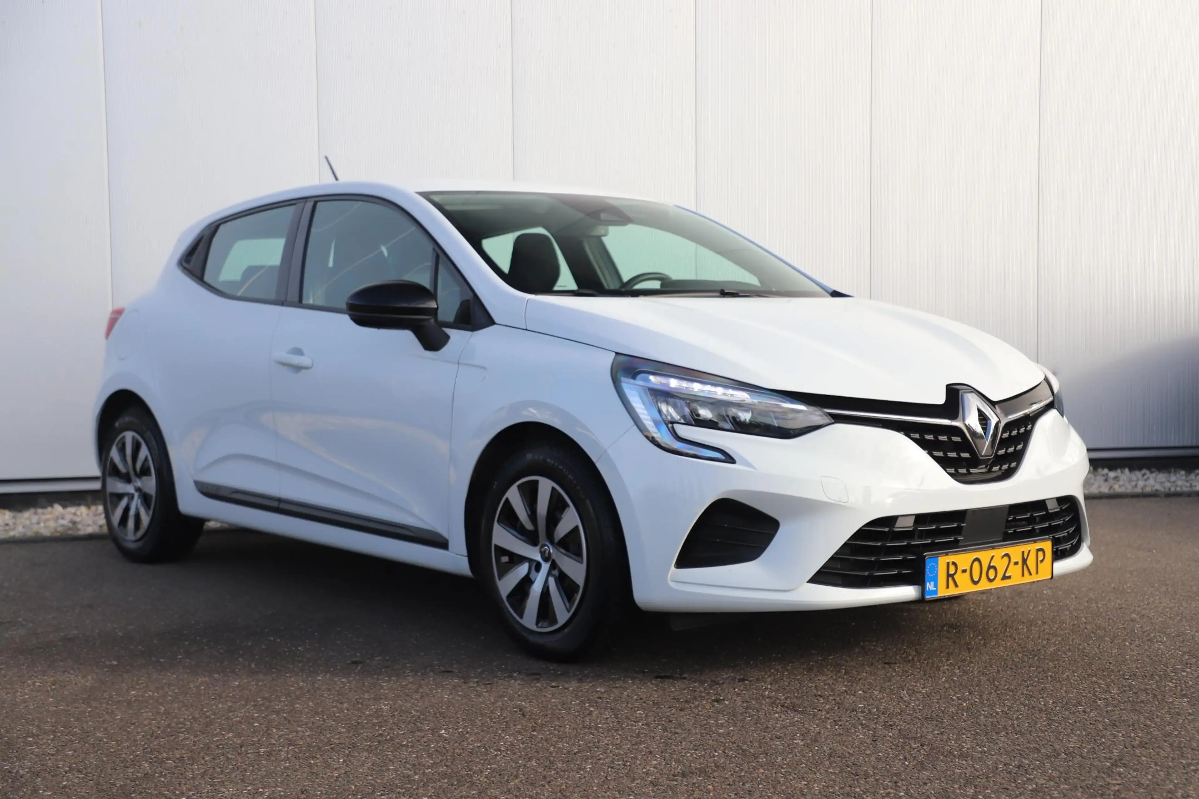 Renault Clio 1.0 TCe 90 Equilibre Navigatie Carplay Android Air — photo 3