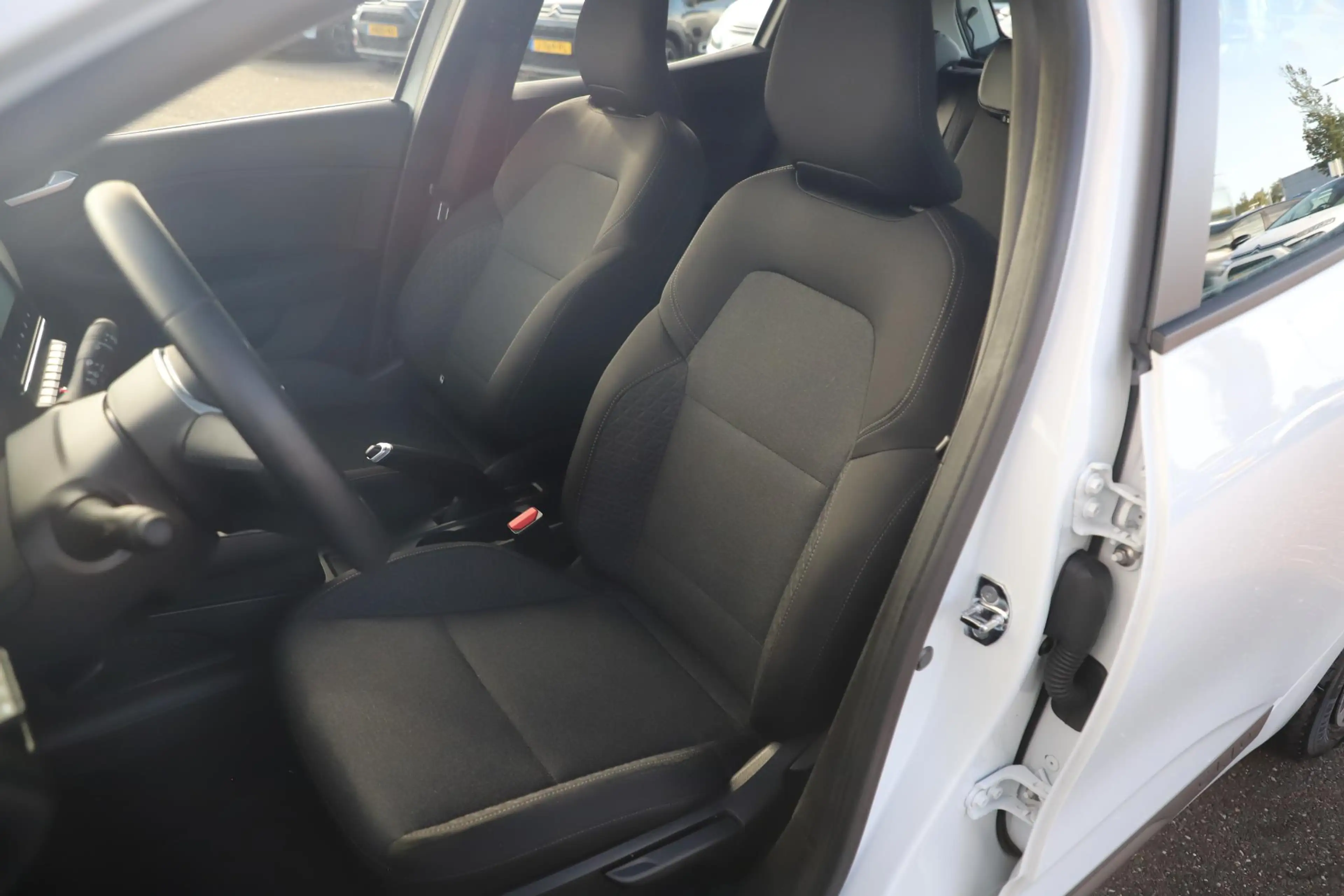 Renault Clio 1.0 TCe 90 Equilibre Navigatie Carplay Android Air — photo 6