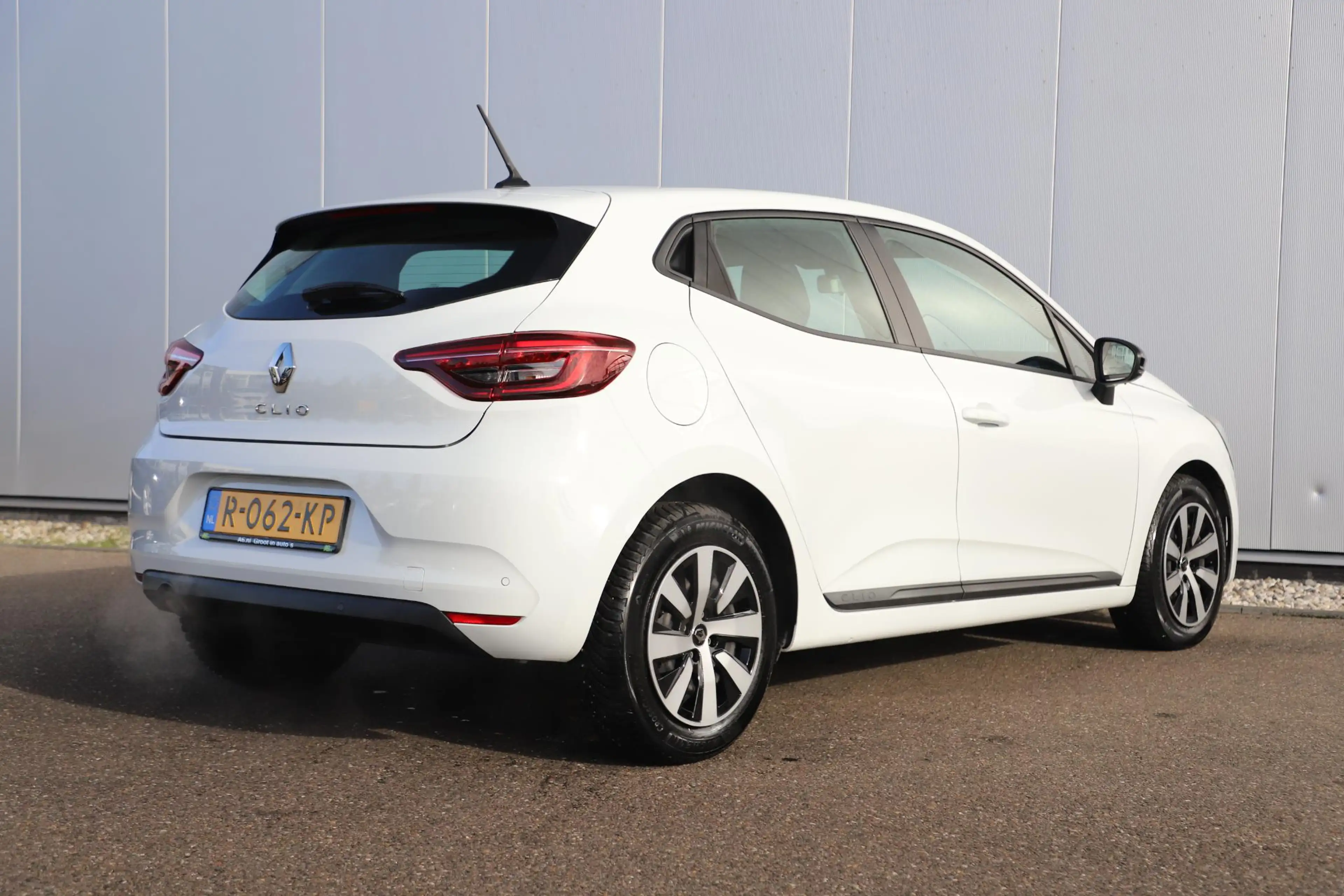 Renault Clio 1.0 TCe 90 Equilibre Navigatie Carplay Android Air — photo 4