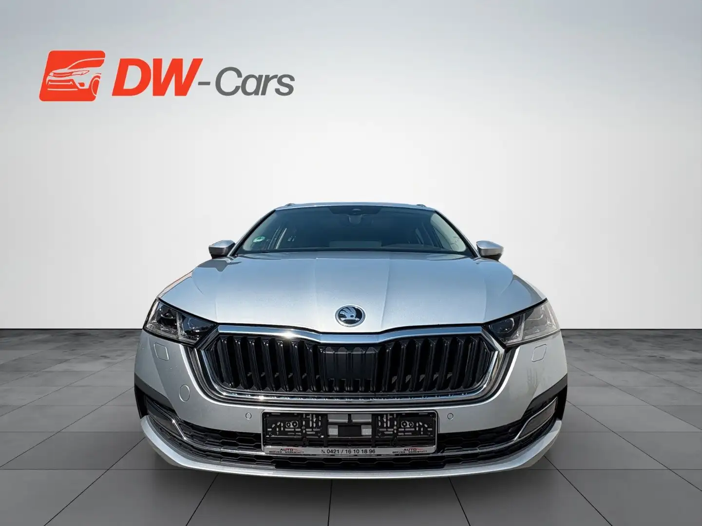 Skoda Octavia Combi Style DSG Headup AHK  Pano Keyless Silber - 2