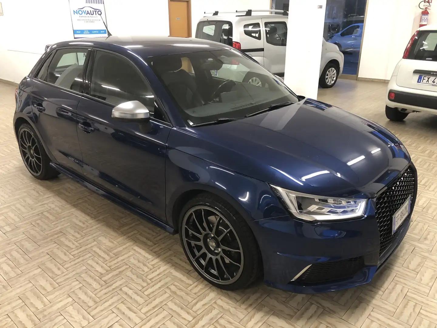 Audi S1 A1 I 2015 Sportback Sportback 2.0 tfsi quattro Azul - 1