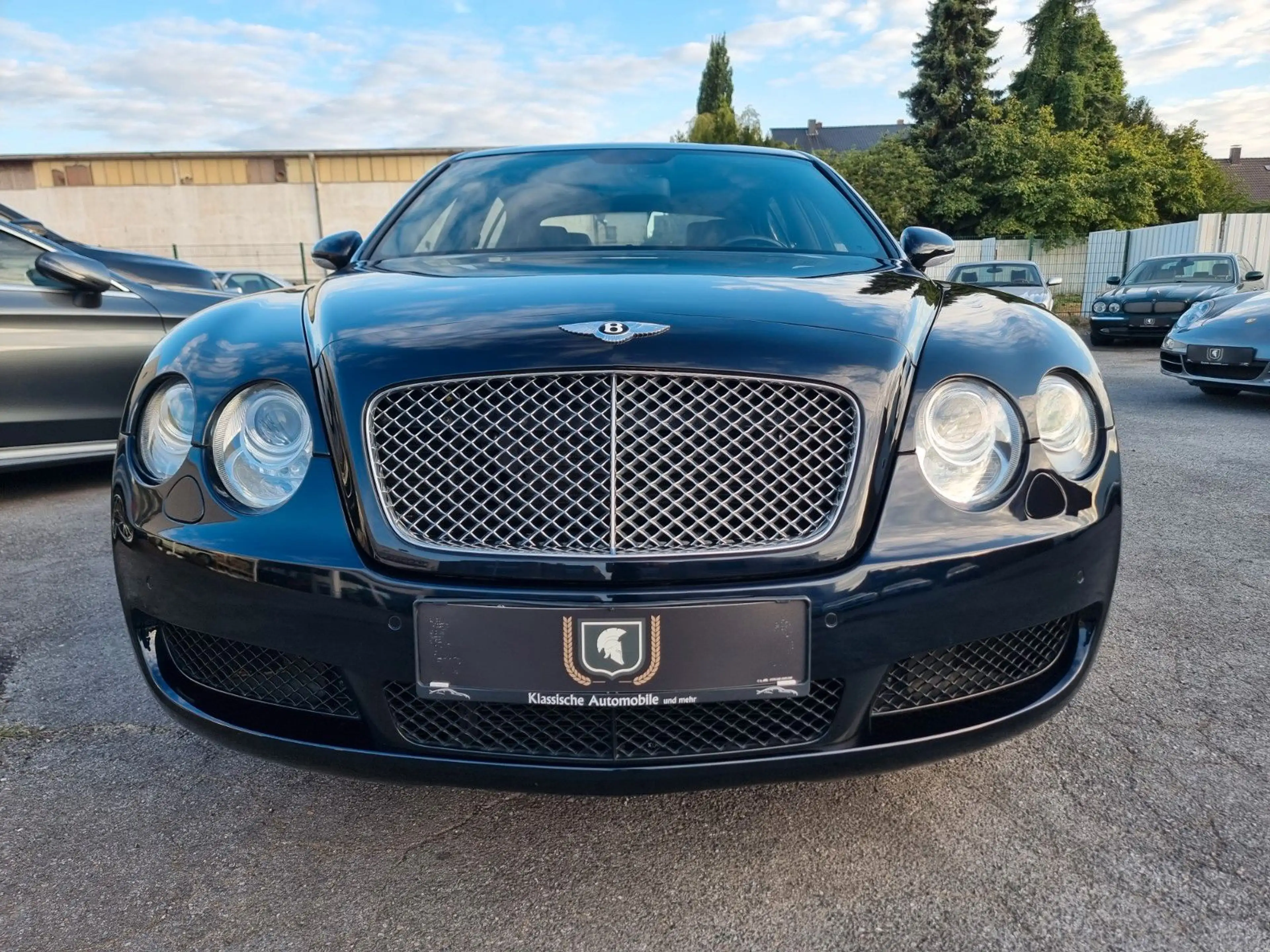 Bentley Flying Spur /Ausnahmezustand/Orig. km — photo 11