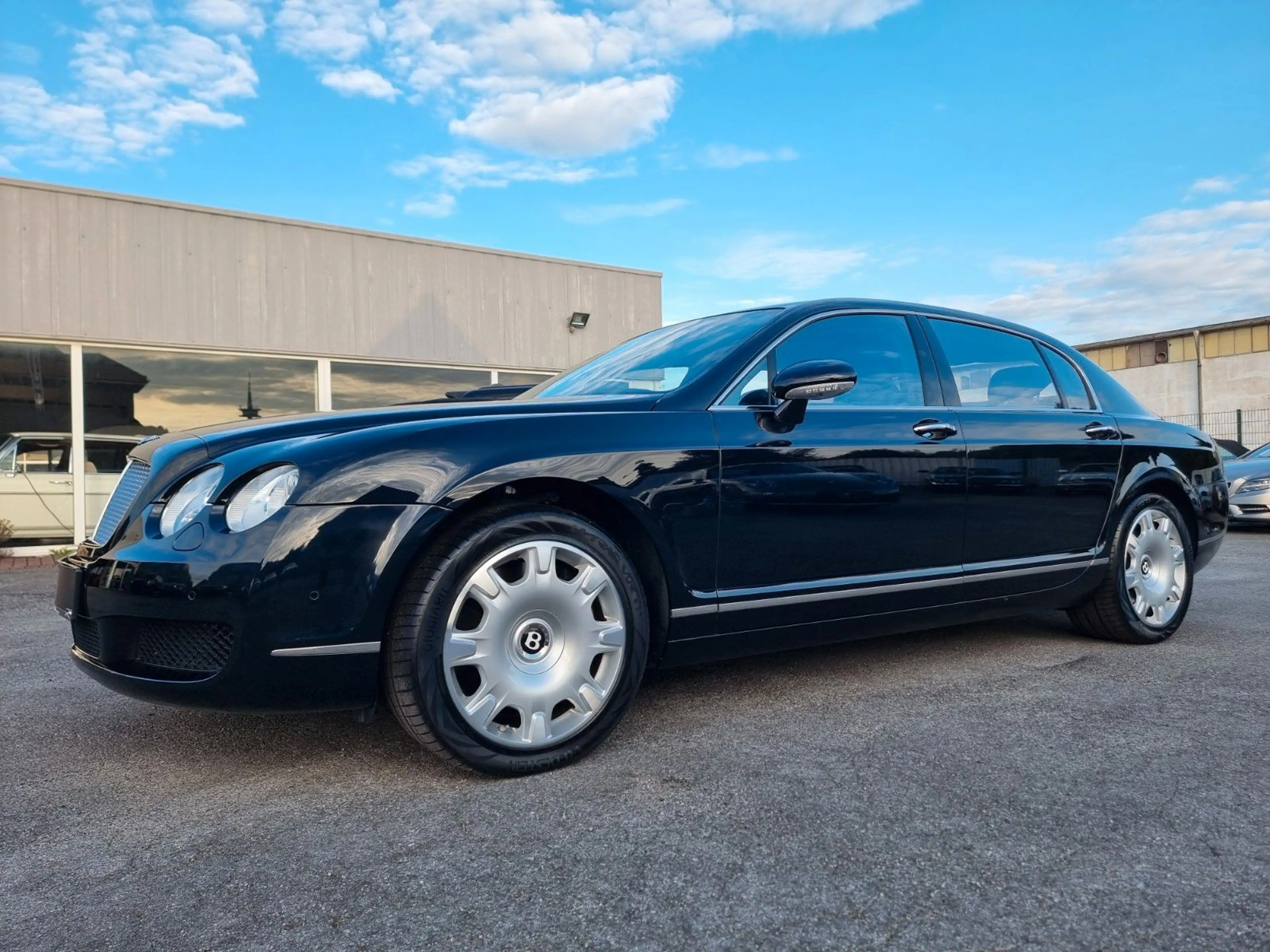 Bentley Flying Spur /Ausnahmezustand/Orig. km — photo 6
