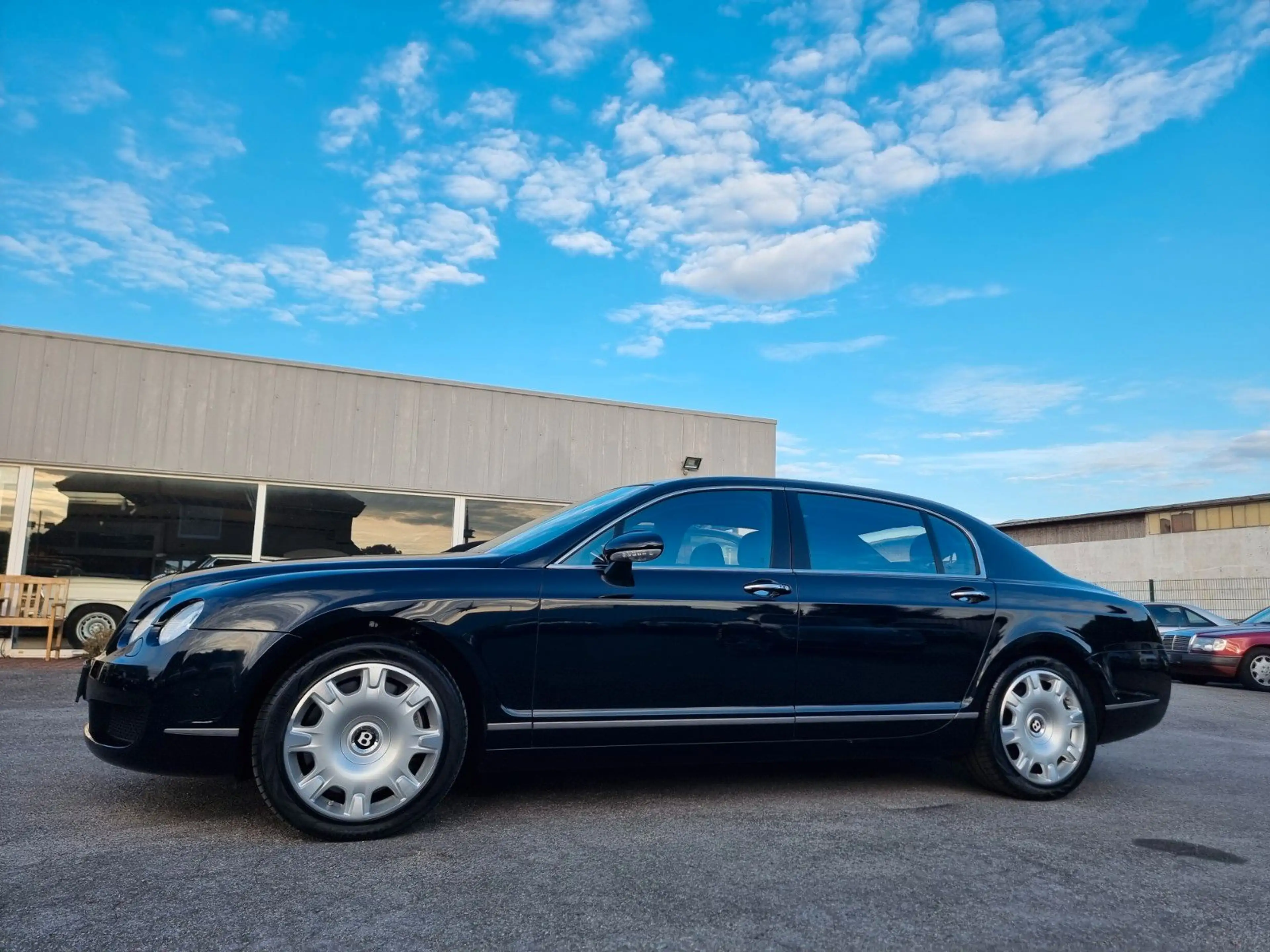 Bentley Flying Spur /Ausnahmezustand/Orig. km — photo 7