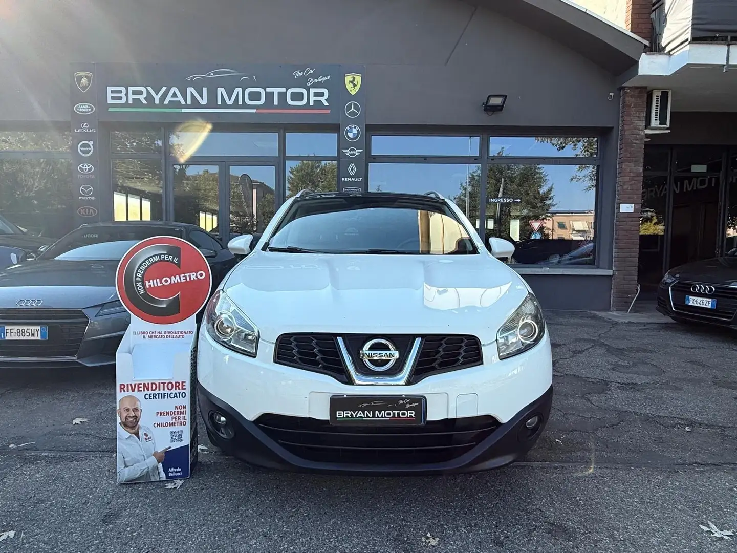 Nissan Qashqai Qashqai 1.6 16V GPL Eco 360 Weiß - 1
