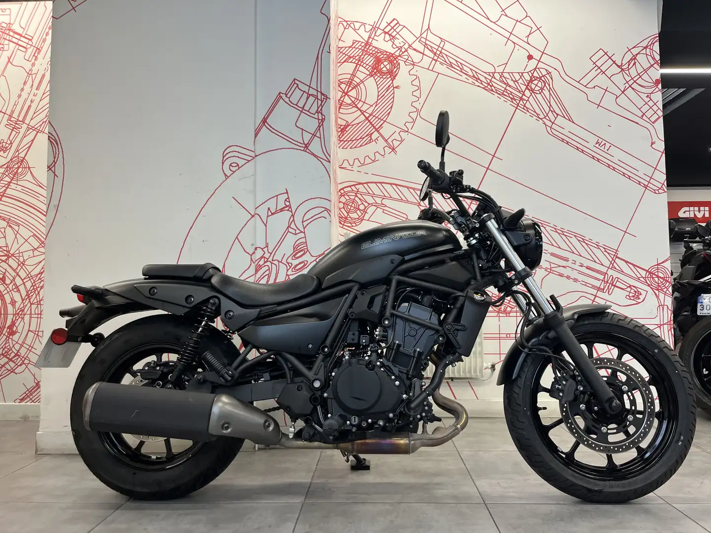Kawasaki Eliminator 500 Noir - 1