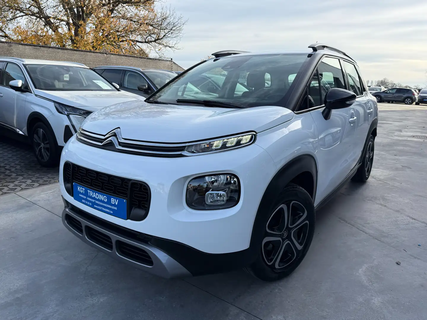 Citroen C3 Aircross 1.2i 82PK BLUETOOTH AIRCO TREKHAAK CARPASS LED Wit - 1